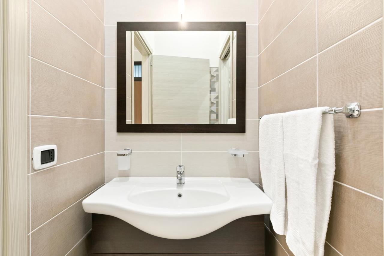 Grattacielo Ina Apartments Palermo Eksteriør billede